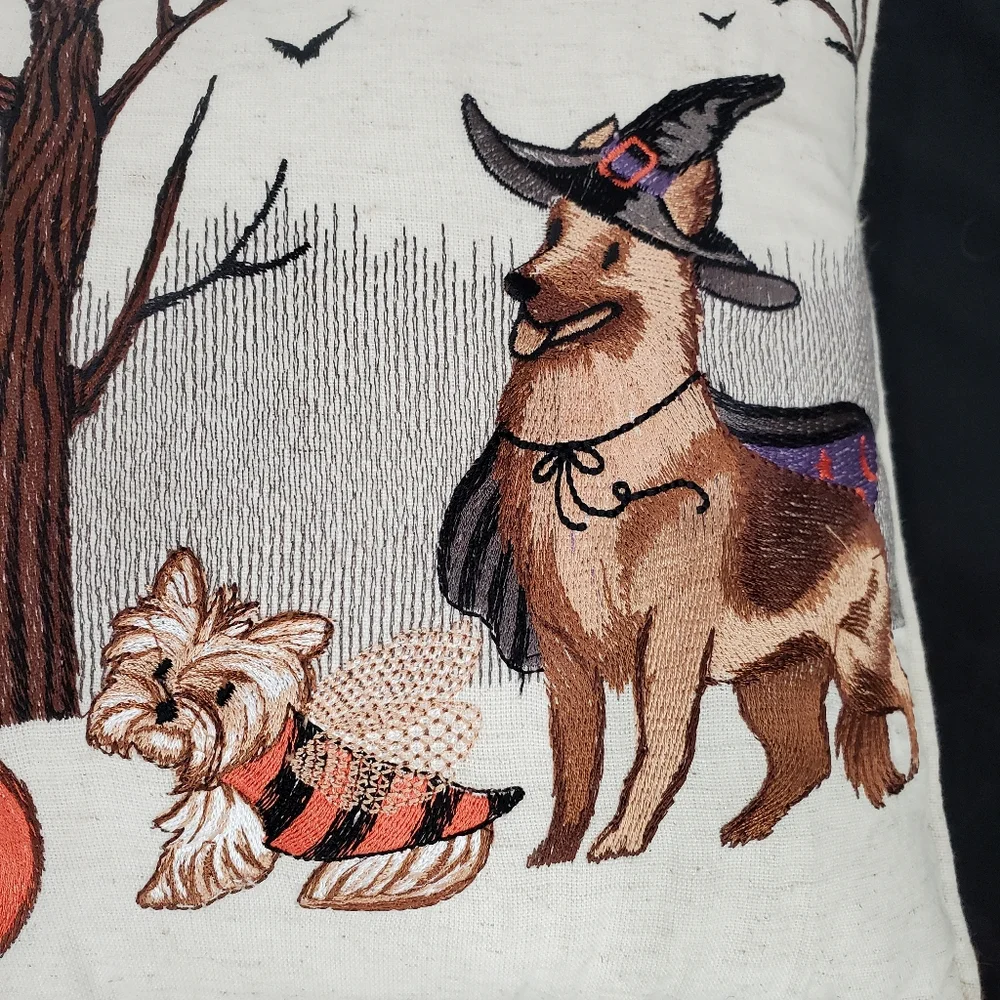Pier 1 Halloween Decorative Lumbar Pillow Pumpkin Dogs Cat Bats Fall Autumn
